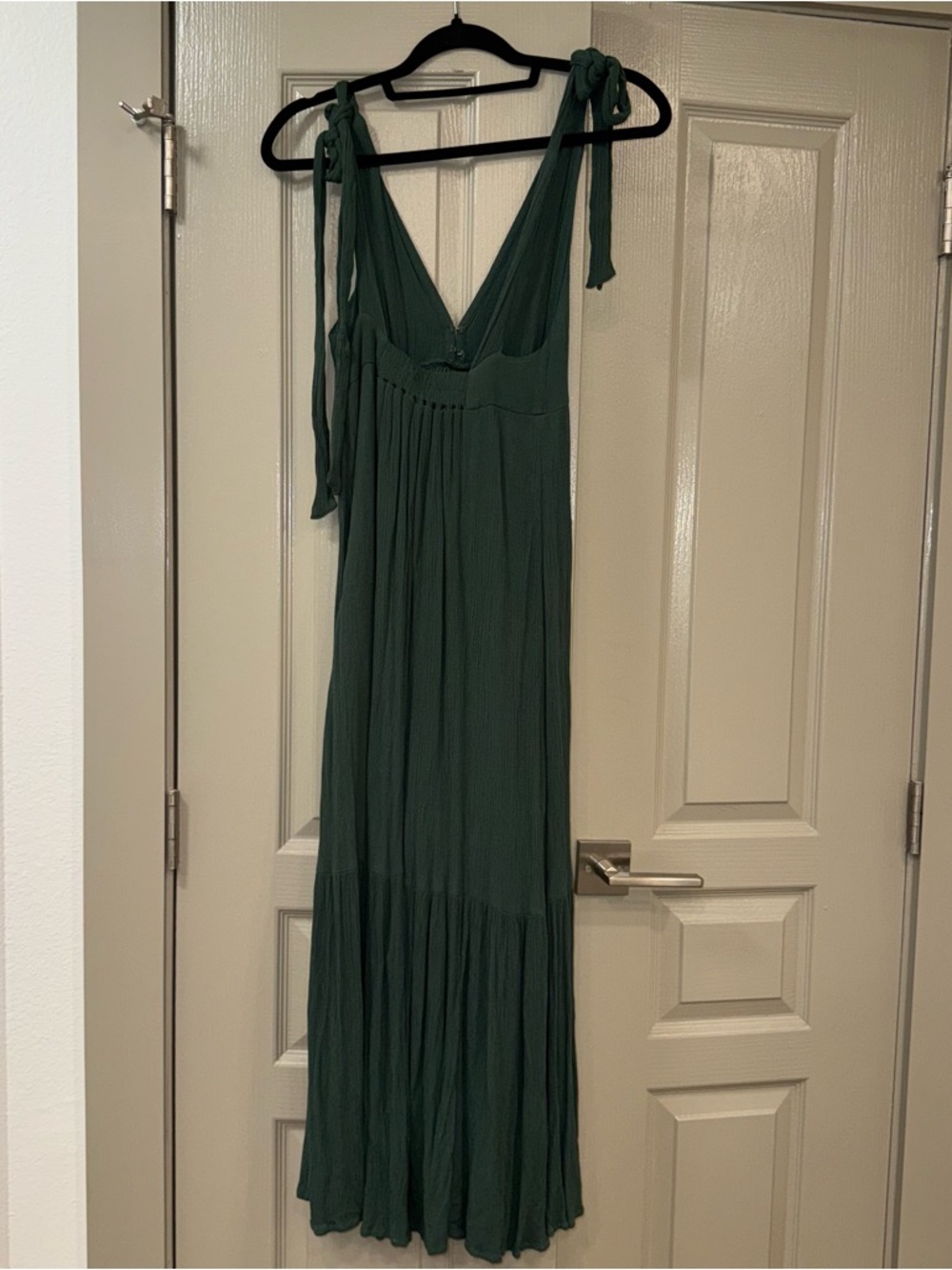Abercrombie and FitchTiered V-Neck Maxi Dress with Tie Straps - Olive Green - Picture 5 of 6